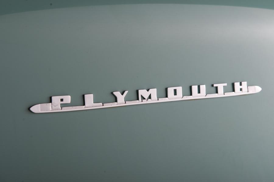  Plymouth Concord Suburban 1952 года  (фото 2 из 5)